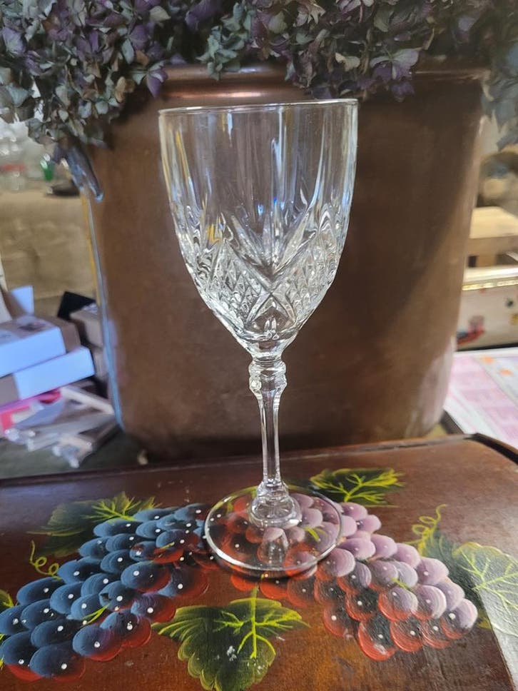 Franse brocante beschilderd houten kist met kristal glazen, Antiek en Kunst, Curiosa en Brocante, Ophalen of Verzenden