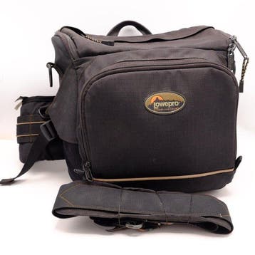 Lowepro S & F specialist 80 AW + S & F Deluxe Waistbelt 13, Nieuw