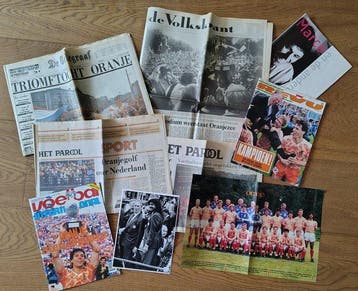Dagbladen, magazines, foto Nederland Europees Kampioen -, Nieuw