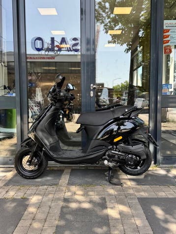 Piaggio Zip IGET E5 45km/h | 80cc pakket | TK uitlaat | Led, Ophalen, Gebruikt, Maximaal 45 km/u, Zip