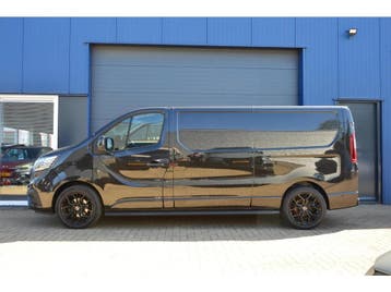 Zakelijke lease - Renault Trafic bestel 2.0 dCi 170 T30, Automaat, Gebruikt, Euro 6, Zwart
