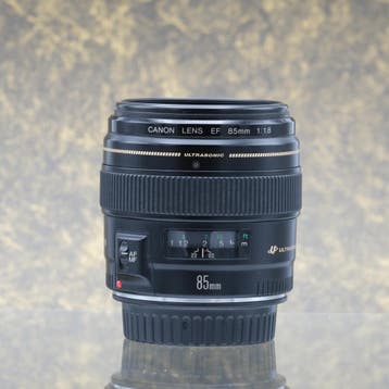Canon EF 85mm f/1.8 USM - Tweedehands, Audio, Tv en Foto, Fotografie | Lenzen en Objectieven, Ophalen of Verzenden, Gebruikt