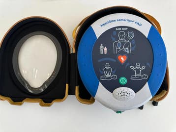 AED HeartSine SAM 500P Defibrillator bis 05-2027, Ophalen of Verzenden, Gebruikt