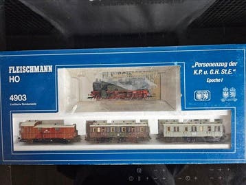 Fleischmann H0 - 4903 K - Treinset (1) - Stoomlocomotief T10, Nieuw