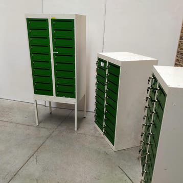 20-deurs postvakkenlocker op frame - 170x70x50 cm, Ophalen of Verzenden, Nieuw