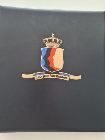 Nederland 1898 - Postzegelalbum 100 jaar Vorstinnen., Gestempeld