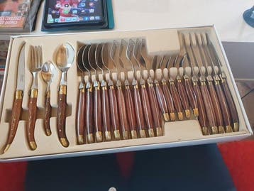 Laguiole - Bestekset voor 6 personen (24) - Staal, Hout,