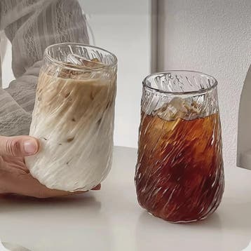 Stijlvol 400ML Glazen Mok met Draaiend Design - Perfect voor, Verzenden, Nieuw