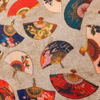 AA046 - Oosterse stof - Traditionele Japanse waaieren -