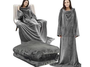 Veiling - Lichtgrijze sweater en badjas, Nieuw
