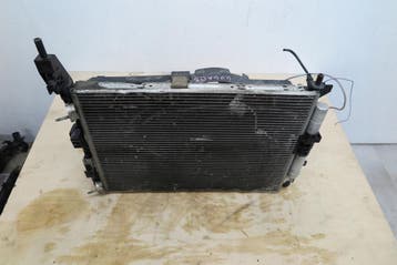 complete radiators Ford Kuga MK2 Focus MK3 1.5D, Verzenden, Gebruikt
