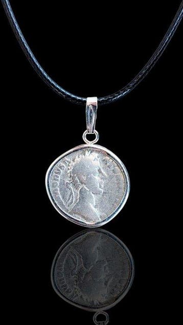 Oud-Romeins, Keizerrijk Zilver Munthanger - Denarius van