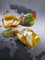 45.50tcw Crystal Opal Specimen Ruw- 9.1 g - (4), Verzamelen, Mineralen en Fossielen