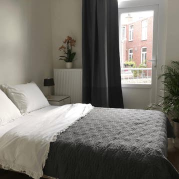 Kamer gevonden in of bij Den-haag