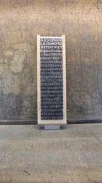 Drukblokken - een letterbak met een volledig alfabet 48 punt, Antiek en Kunst