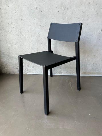 Jesse Visser - Stoel (2) - Staal - Tube Chair