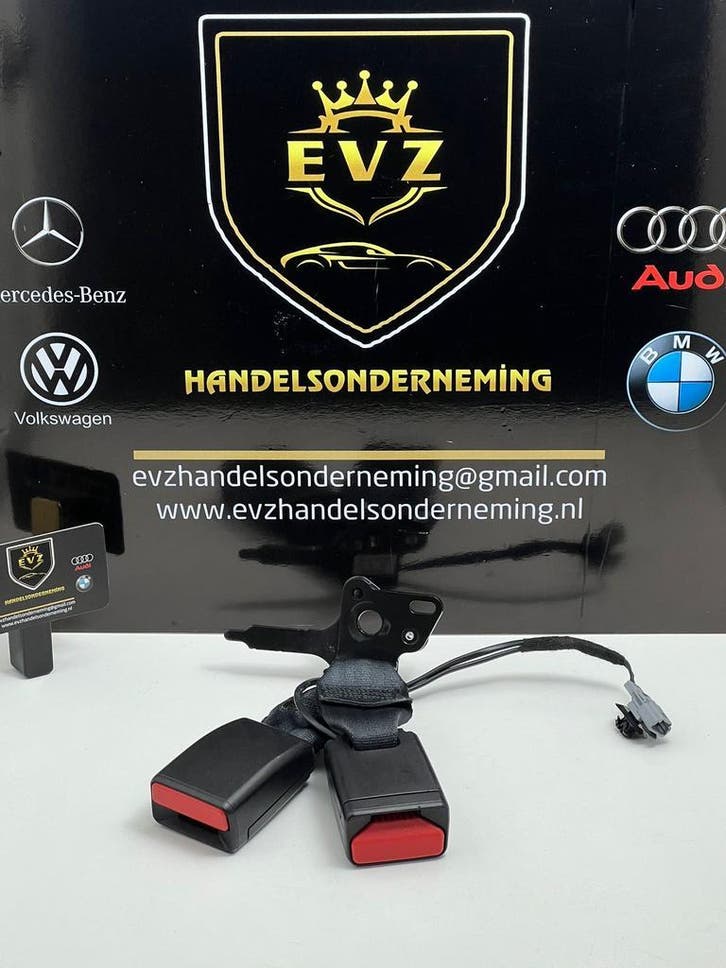 Renault Clio veiligheidsgordel middenstuk rechts achter 2016, Auto-onderdelen, Interieur en Bekleding, Gebruikt, Renault