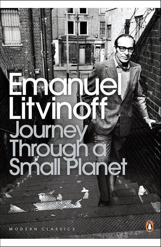 Journey Through A Small Planet, Boeken, Literatuur, Ophalen of Verzenden