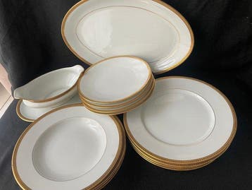 Limoges - Eetservies (14) - Porselein