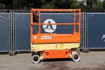 Veiling: Schaarlift JLG 1930-ES Elektrisch 7.72m 2015, Zakelijke goederen, Machines en Bouw | Liften, Steigers en Ladders, Ophalen