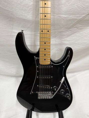 Lintage Guitars - STR-02-BK (ST-Style, Black-on-Black) - -, Nieuw