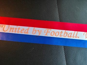 Voetbalsjerp oid sjerpen bedrukt 75 mm vlag met oranje, Ophalen of Verzenden, Nieuw