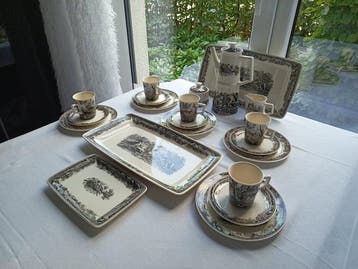 Villeroy & Boch - Koffieservies (22) - Artemis - Porselein, Antiek en Kunst, Antiek | Meubels | Tafels