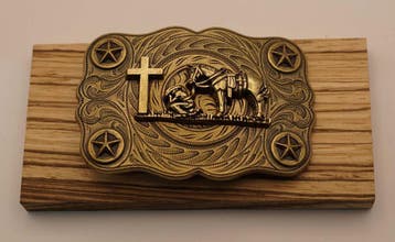 Verwisselbare gesp cowboy biddend bij graf in de kleur brons, Losse buckle of gesp, Overige kleuren, Verzenden, Geen merk