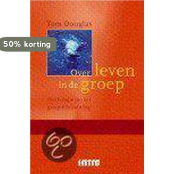 OVER LEVEN IN DE GROEP DR 1 - T. Douglas 9789055741212, Boeken, Verzenden, Zo goed als nieuw, T. Douglas