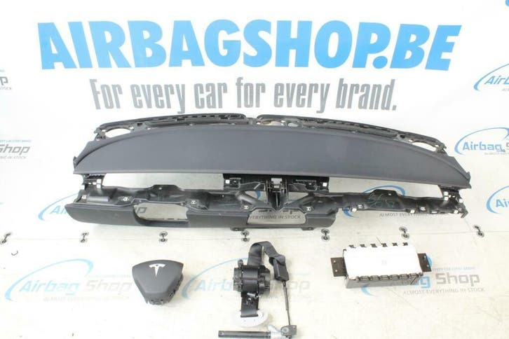 Airbag set – Dashboard Tesla Model Y (2019-…), Auto-onderdelen, Dashboard en Schakelaars, Gebruikt, Overige automerken