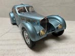 IXO 1:8 - Modelauto - Bugatti 57 SC Atrlantic, Nieuw