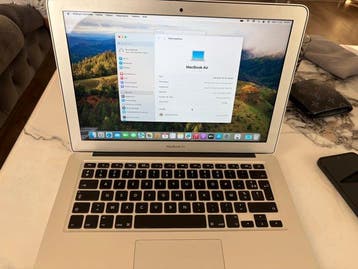 Apple - Laptop (1) - Zonder originele verpakking, Nieuw