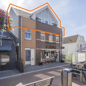 Appartement in Aalsmeer gevonden voor €2250,- pm, Huizen en Kamers, Direct bij eigenaar, Noord-Holland, Appartement, Aalsmeer