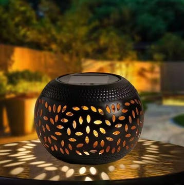 Solar LED Tuinlantaarn – Metalen Waterdichte Sfeerlamp, Verzenden, Nieuw