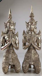 Bijzonder gedetailleerde Set Thepanoms - Beeld - Thailand, Antiek en Kunst