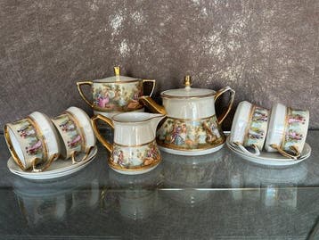 Augarten Wien – Austrian Porcelain Tea Service – Pastoral, Antiek en Kunst