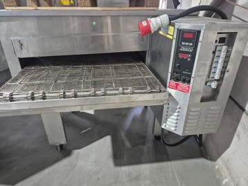 VEILING Zesto pizza oven tunneloven 84 cm elektrisch, Gebruikt, Ovens, Magnetrons en Steamers