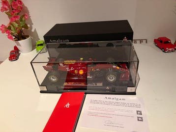 Amalgam 1:18 - Modelauto - Ferrari SF1000, Nieuw