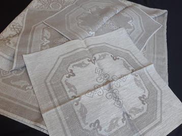tafelkleed met servetten - Tafelkleed (7) - 150 cm - 170 cm