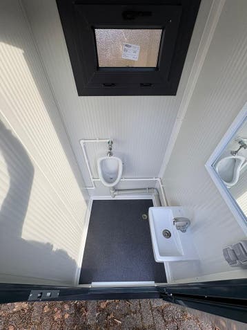 Dubbele Sanitaire Toilet Unit | Luxe en geïsoleerd, Doe-het-zelf en Verbouw, Sanitair, Ophalen of Verzenden, Nieuw, Toilet