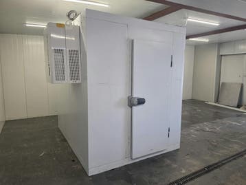 Vriescel 180 x 240 x 220 cm stekker klaar, Nieuw in verpakking, Koelen en Vriezen