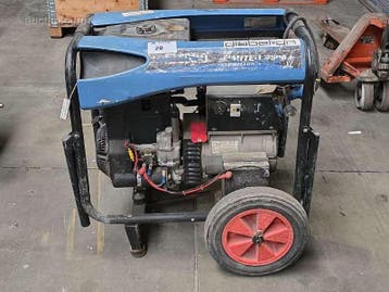 Stroomaggregaat SDMO 7500E, Ophalen