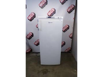 Bauknecht GKA2510 - Vrieskast - 170 liter - 3 vrieslades, Verzenden, Zo goed als nieuw