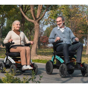 Iva Robooter 60e Pro met 700 euro korting., Ophalen of Verzenden, Inklapbaar, Nieuw, Elektrische rolstoel