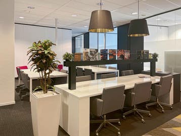 Kantoorruimte in Regus Flight Forum, Verzenden