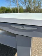 Herman Miller Zit Sta Bureau, Geschikt voor 2 personen, Huis en Inrichting, Bureaus, Verzenden, In hoogte verstelbaar, Zo goed als nieuw