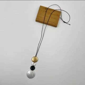 Boho lange ketting - acryl ronde elementen - was koord -, Nieuw
