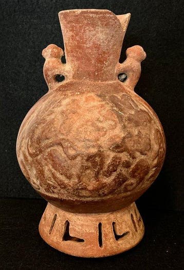 Sican/Lambayeque-cultuur-vaas met visser en zeedieren - met