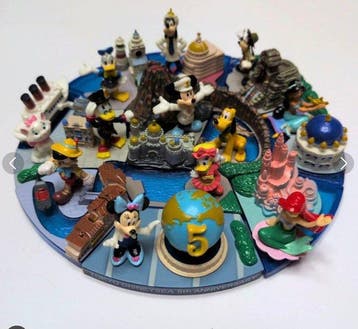 Disney - Beeldje - Tokyo DisneySea 5th Anniversary Diorama, Nieuw