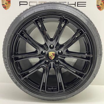 Porsche Panamera 971 21 Exclusive Design met winterbanden, Auto-onderdelen, Banden en Velgen, Ophalen, Gebruikt, Banden en Velgen
